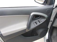 2009款 2.0L 自动 经典版