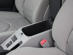 2009款 2.0L 自动 经典版