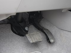 2009款 2.0L 自动 经典版