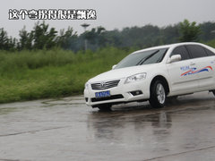2009款 2.7L 自动 两驱精英版 5座