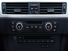 2009款 320i 2.0L 时尚型