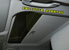 2009款 320i 2.0L 时尚型