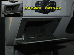 2009款 320i 2.0L 时尚型