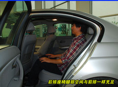 2009款 320i 2.0L 时尚型