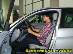 2009款 320i 2.0L 时尚型