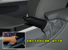2009款 320i 2.0L 时尚型