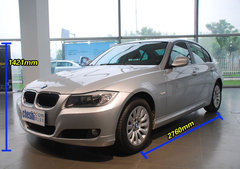 2009款 320i 2.0L 时尚型