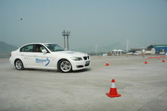 2009款 320i 2.0L 时尚型