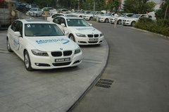 2009款 320i 2.0L 时尚型