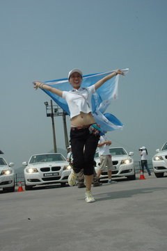 2009款 320i 2.0L 时尚型