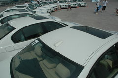 2009款 320i 2.0L 时尚型