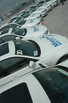 2009款 320i 2.0L 时尚型