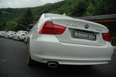 2009款 320i 2.0L 时尚型