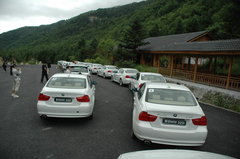 2009款 320i 2.0L 时尚型