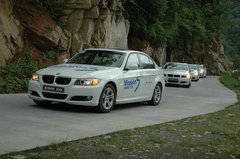 2009款 320i 2.0L 时尚型