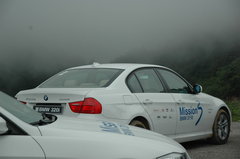 2009款 320i 2.0L 时尚型