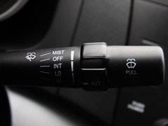 2009款 1.5L 自动 豪华型