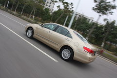 2009款 240E 2.4L AT 精英版