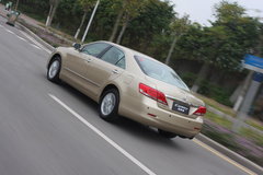 2009款 240E 2.4L AT 精英版