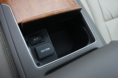 2009款 240E 2.4L AT 精英版
