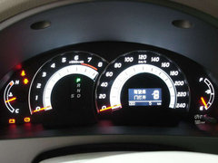 2009款 240E 2.4L AT 精英版
