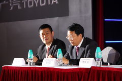 2009款 240E 2.4L AT 精英版