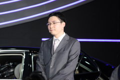 2009款 240E 2.4L AT 精英版