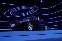 2009款 240E 2.4L AT 精英版