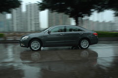 2009款 240E 2.4L AT 精英版