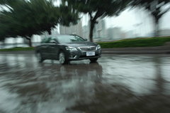 2009款 240E 2.4L AT 精英版
