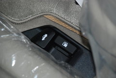 2009款 240E 2.4L AT 精英版