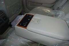 2009款 240E 2.4L AT 精英版