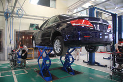 2009款 240E 2.4L AT 精英版
