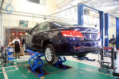 2009款 240E 2.4L AT 精英版