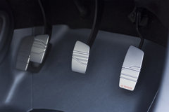 2009款 240E 2.4L AT 精英版