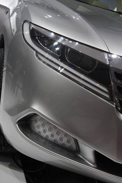 2009款 240E 2.4L AT 精英版