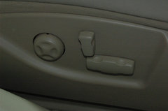 2009款 2.8 自动 精英型