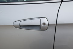 2009款 2.0L 自动 标准型