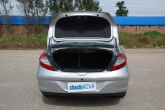 2009款 2.0L 自动 标准型