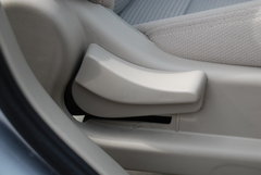 2009款 2.0L 自动 标准型