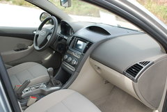2009款 2.0L 自动 标准型