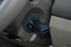 2009款 2.0L 自动 标准型