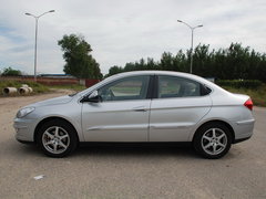 2009款 2.0L 自动 标准型
