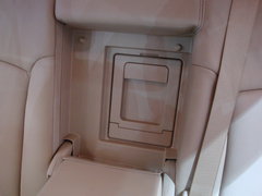 2010款 3.0L 自动 旗舰版