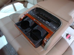 2010款 3.0L 自动 旗舰版