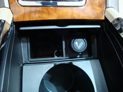 2010款 3.0L 自动 旗舰版