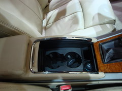 2010款 3.0L 自動(dòng) 旗艦版