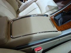 2010款 3.0L 自動(dòng) 旗艦版