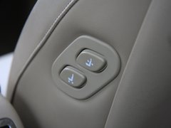 2010款 3.0L 自动 旗舰版