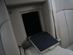 2010款 3.0L 自动 旗舰版
